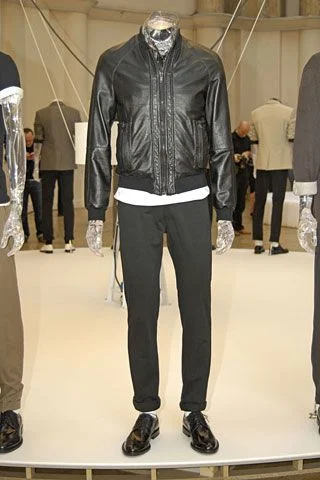 Look 15
